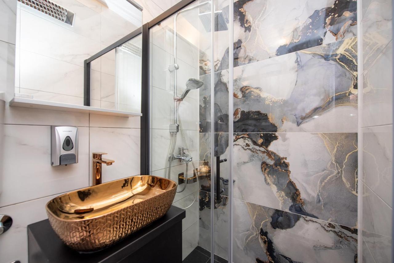 Royal Elegance Apartman سبليت المظهر الخارجي الصورة