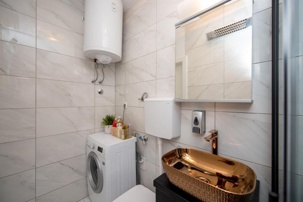 Royal Elegance Apartman سبليت المظهر الخارجي الصورة