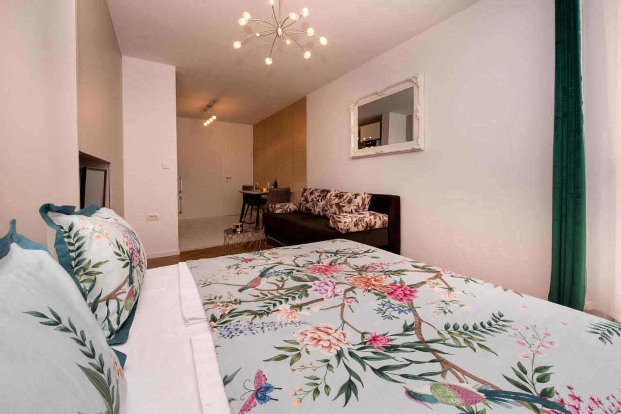 Royal Elegance Apartman سبليت المظهر الخارجي الصورة